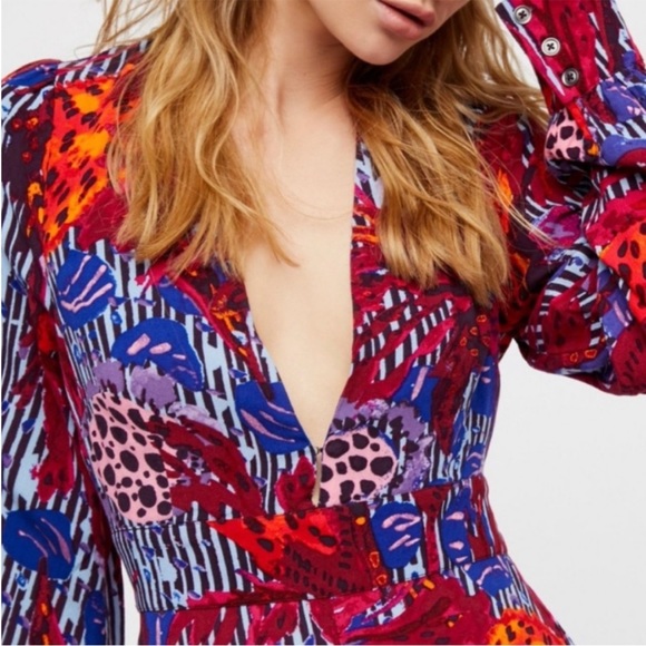 Free People Audrey Long Sleeve V-neck Romper Size 6 - Picture 2 of 7